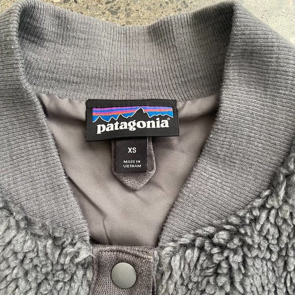 Patagonia Women's Woolyester Pile Bomber Jacket Size XS - Picture 2 of 8